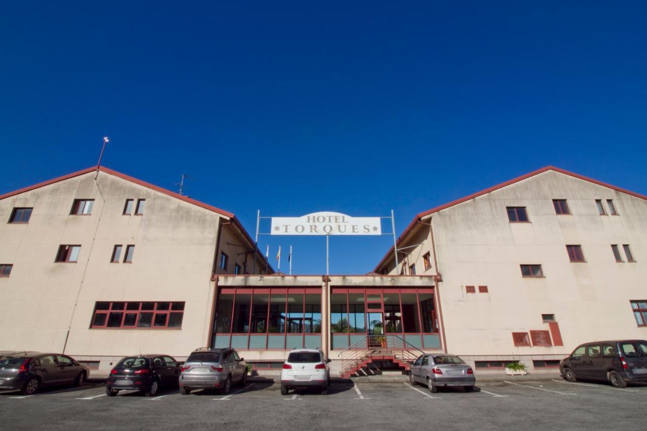 Hotel Torques Bergondo Exterior photo